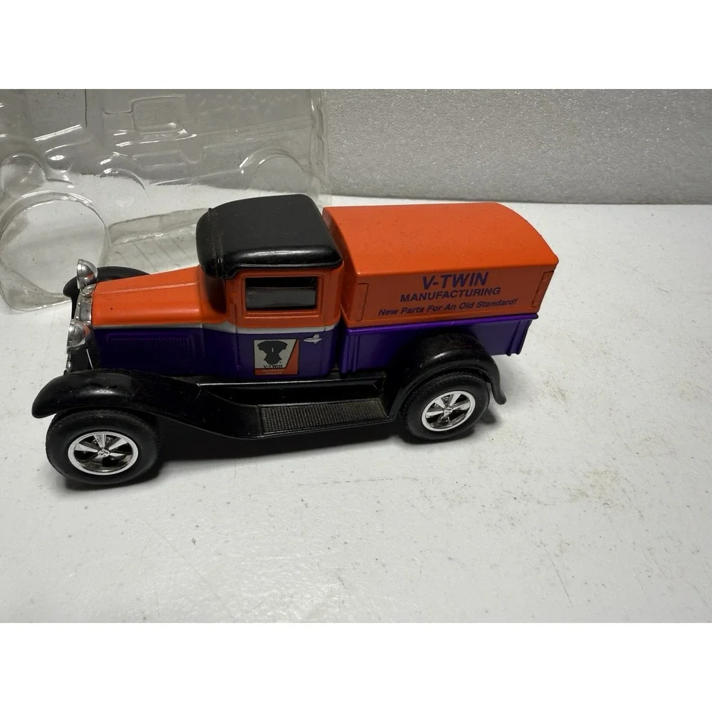 Liberty Classics Tedd Cycle V-Twin Mfg. Ford Model‎ A delivery truck coin bank